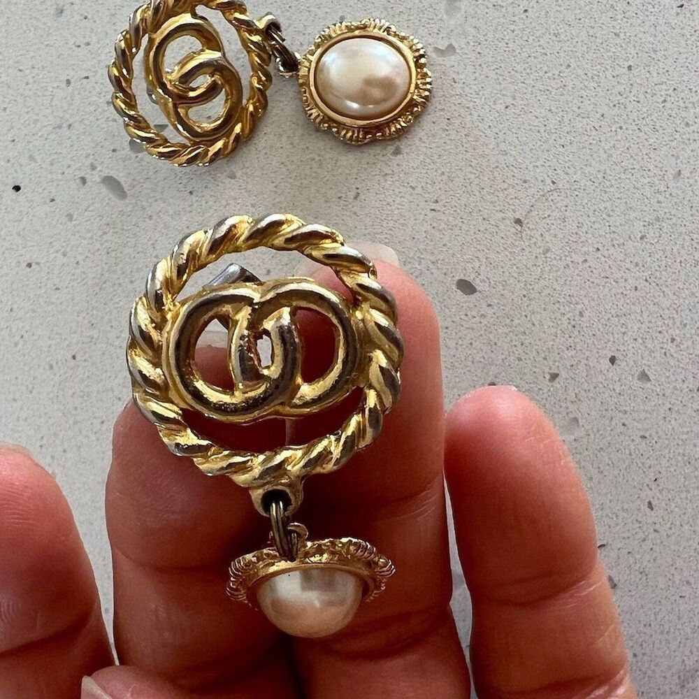 Vtg Stunning RARE Statement Pearl Drop Dangle gold tone infinity Gift Large - Picture 3 of 6